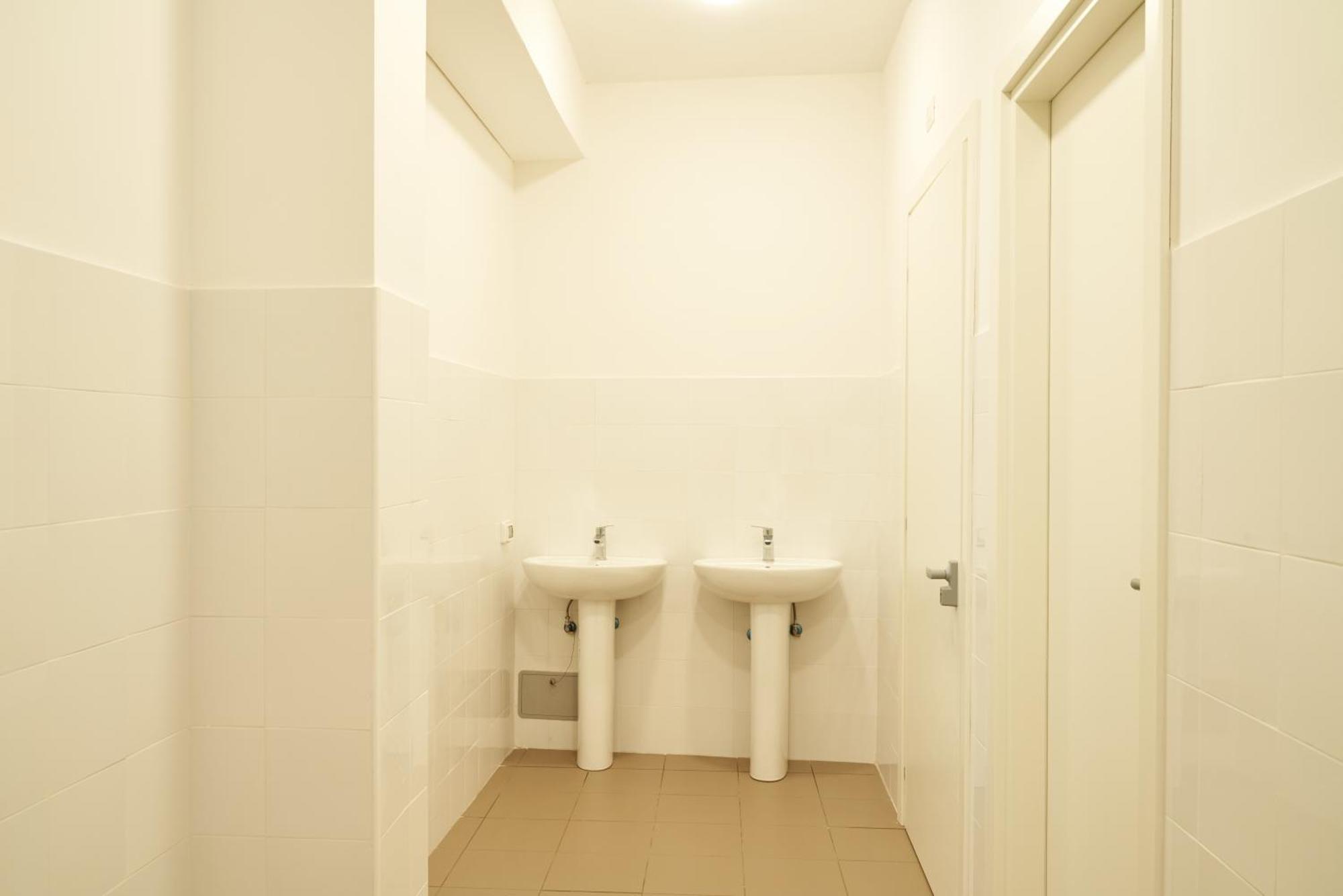 Hub Portanova Hostel Trani Luaran gambar