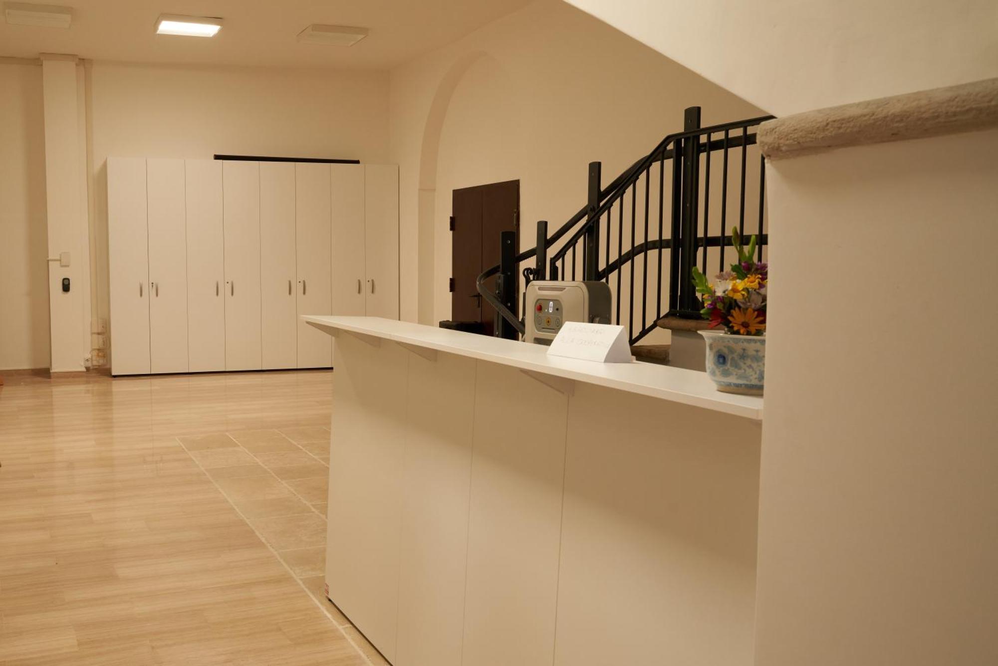 Hub Portanova Hostel Trani Luaran gambar